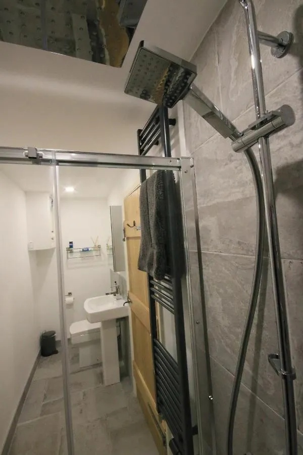 The Old Scullery, Cosy Stylish Apartment For Two On Harrogate'S Iconic Stray